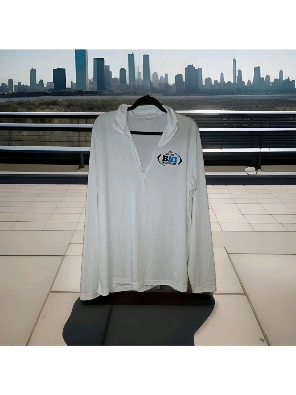 SportTek Big 10 Championship Discover White 1/4 Zip Long Sleeve T Shirt Sz XL